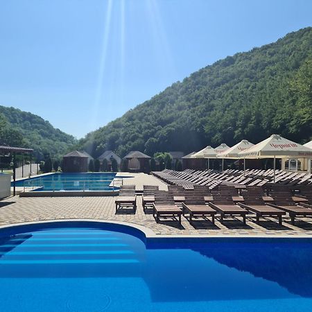 Mishyn-City Hotel Dobrovlyany Zewnętrze zdjęcie