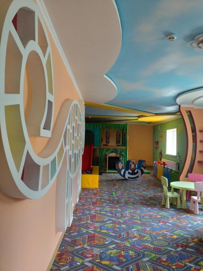 Mishyn-City Hotel Dobrovlyany Zewnętrze zdjęcie